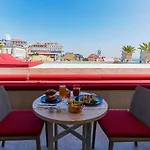 Hotell Verride Palacio Santa Catarina 5*