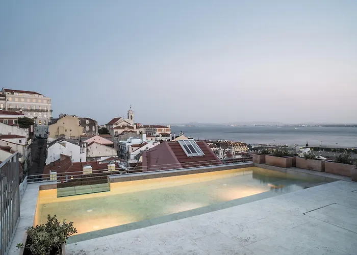 ヴェライド パラシオ サンタ カタリーナ リスボン