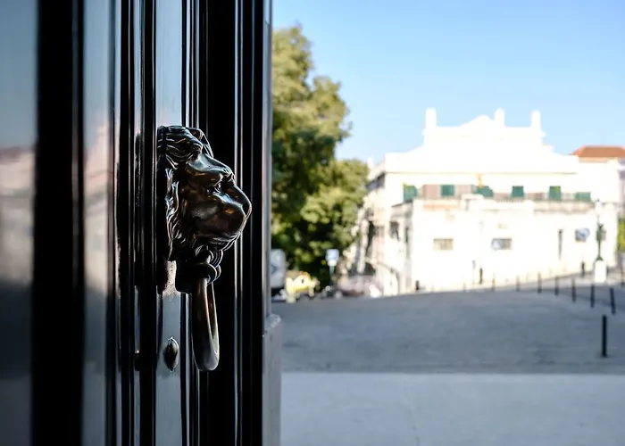 ヴェライド パラシオ サンタ カタリーナ リスボン